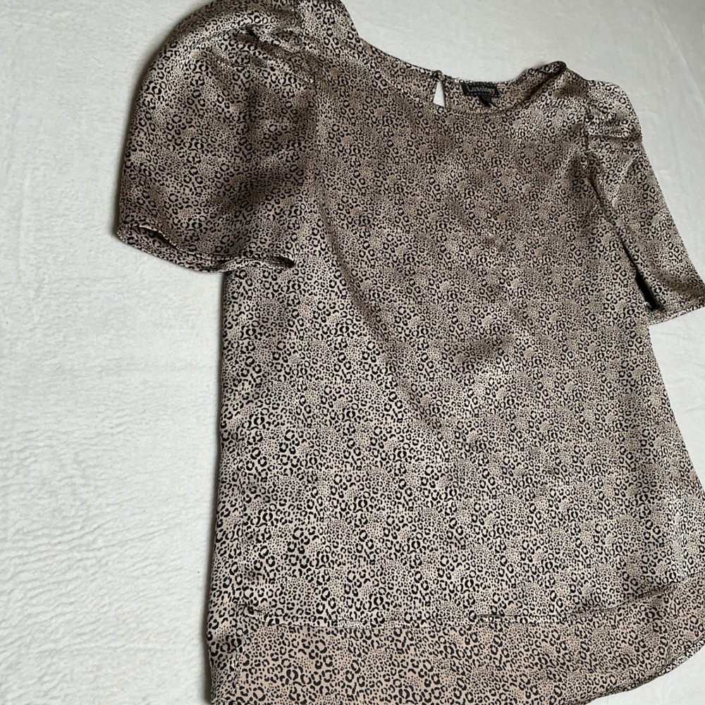 Luxology Leopard Print Puff Sleeve Keyhole Blouse Women Size L